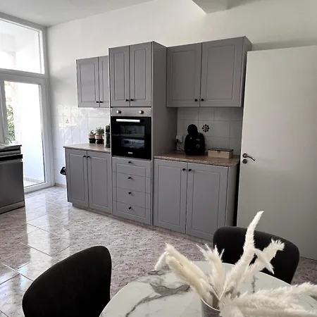 Casi-homes Apartment *